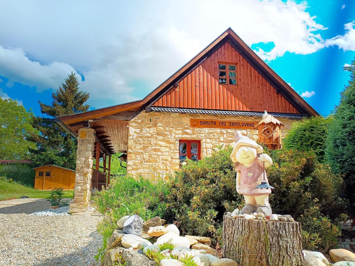 Chalet D' Amour Kamenný Újezd Exterior foto